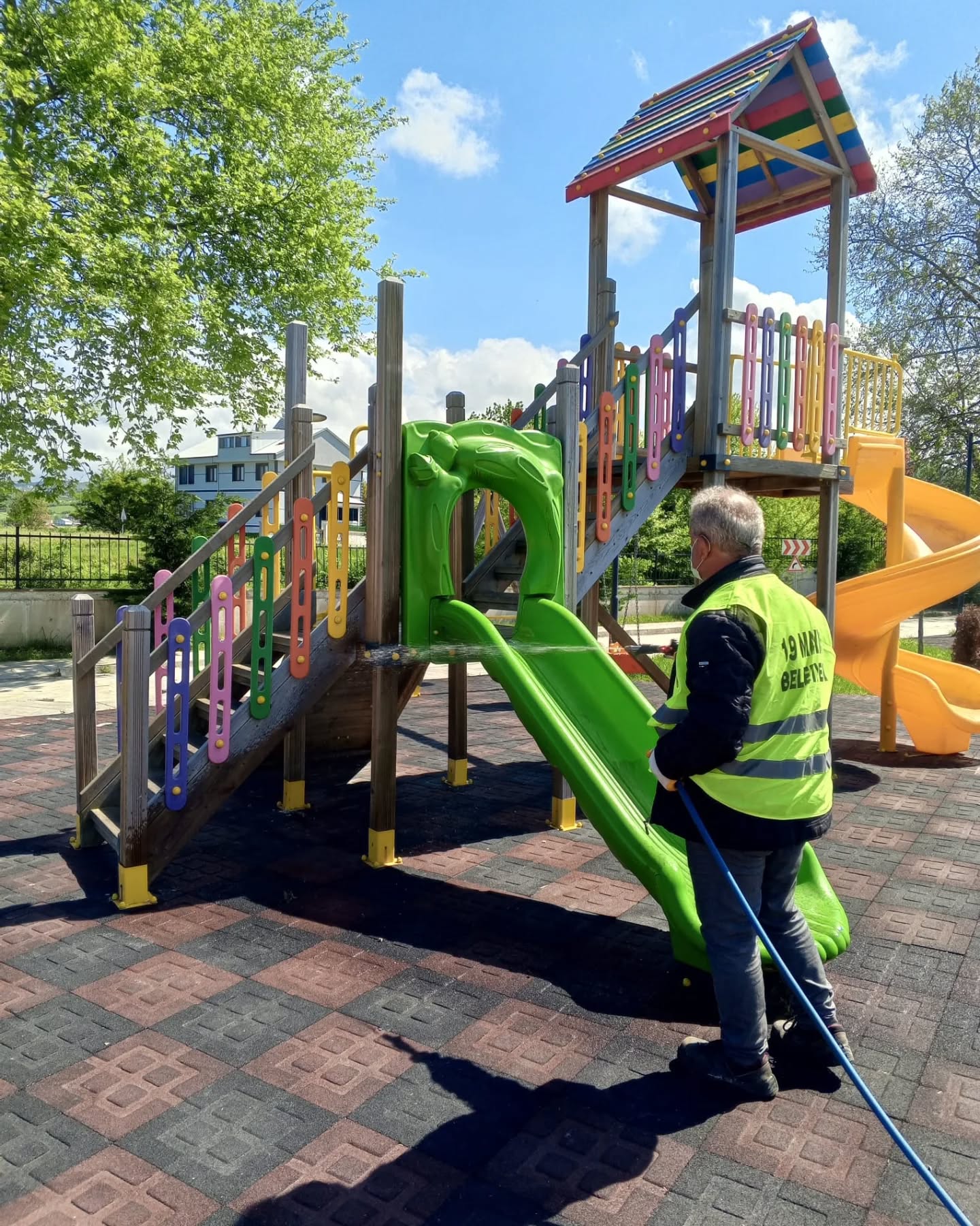 19 Mayıs Belediyesinden Kahverengi Kokarca İle Mücadele 