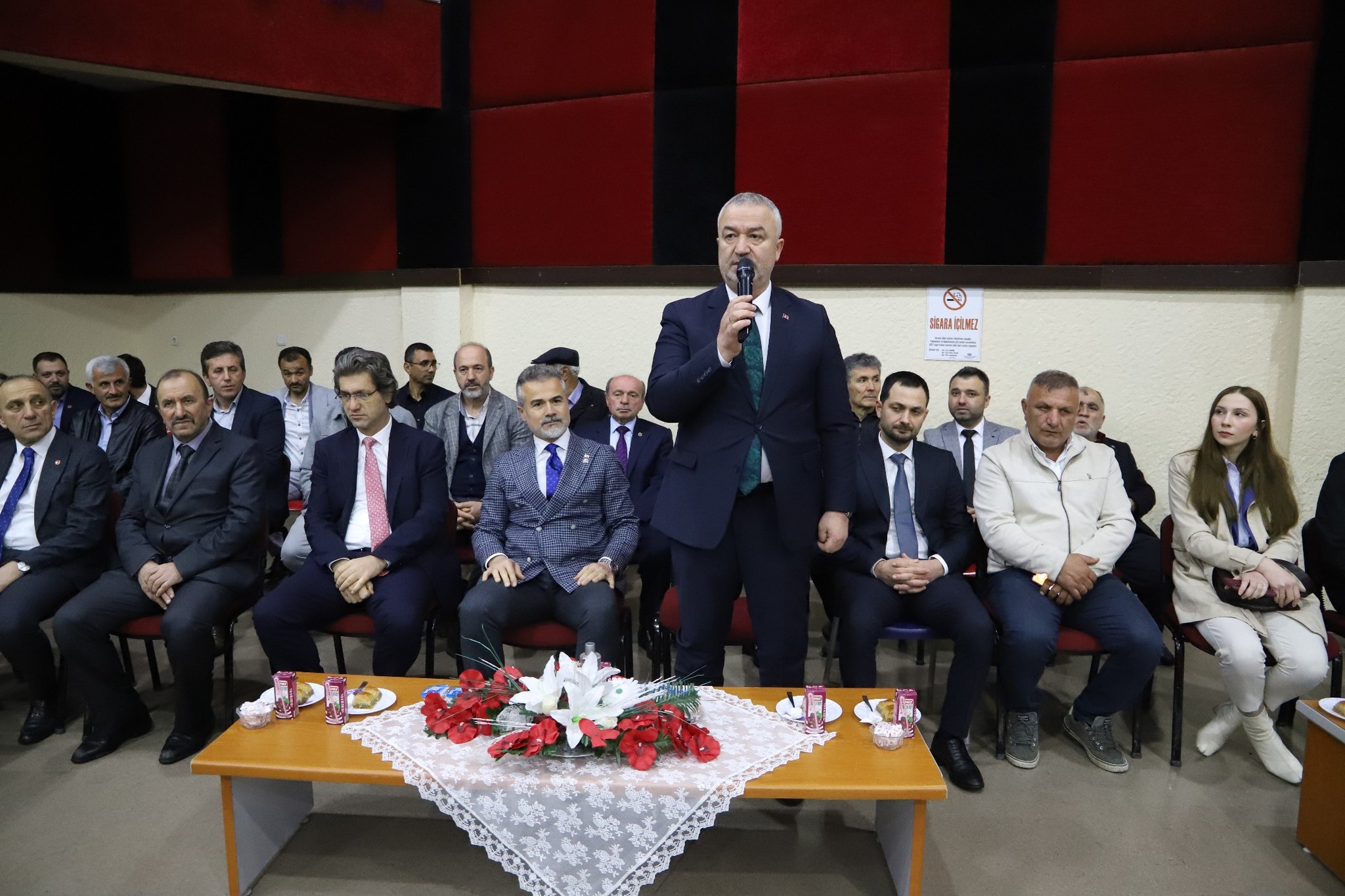 19 Mayıs ilçesinde bayramlaşma törenleri gerçekleştirildi