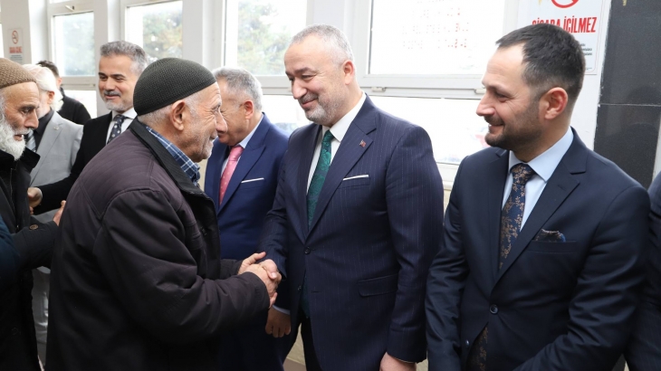 Yoğun Katılımlı Geleneksel Bayramlaşma
